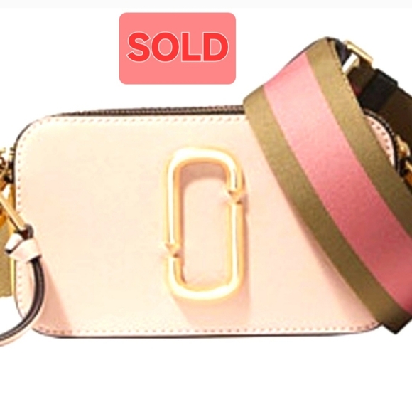Marc Jacobs Handbags - SOLD!!  Marc Jacobs The Snapshot Crossbody Bag, Saffiano Leather, Dust Bag, NWT